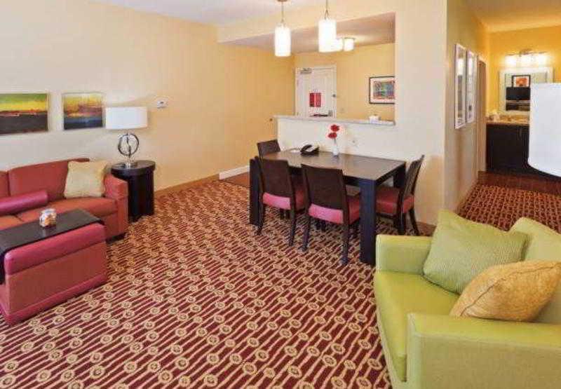 Towneplace Suites By Marriott Tulsa North/Owasso Pokoj fotografie